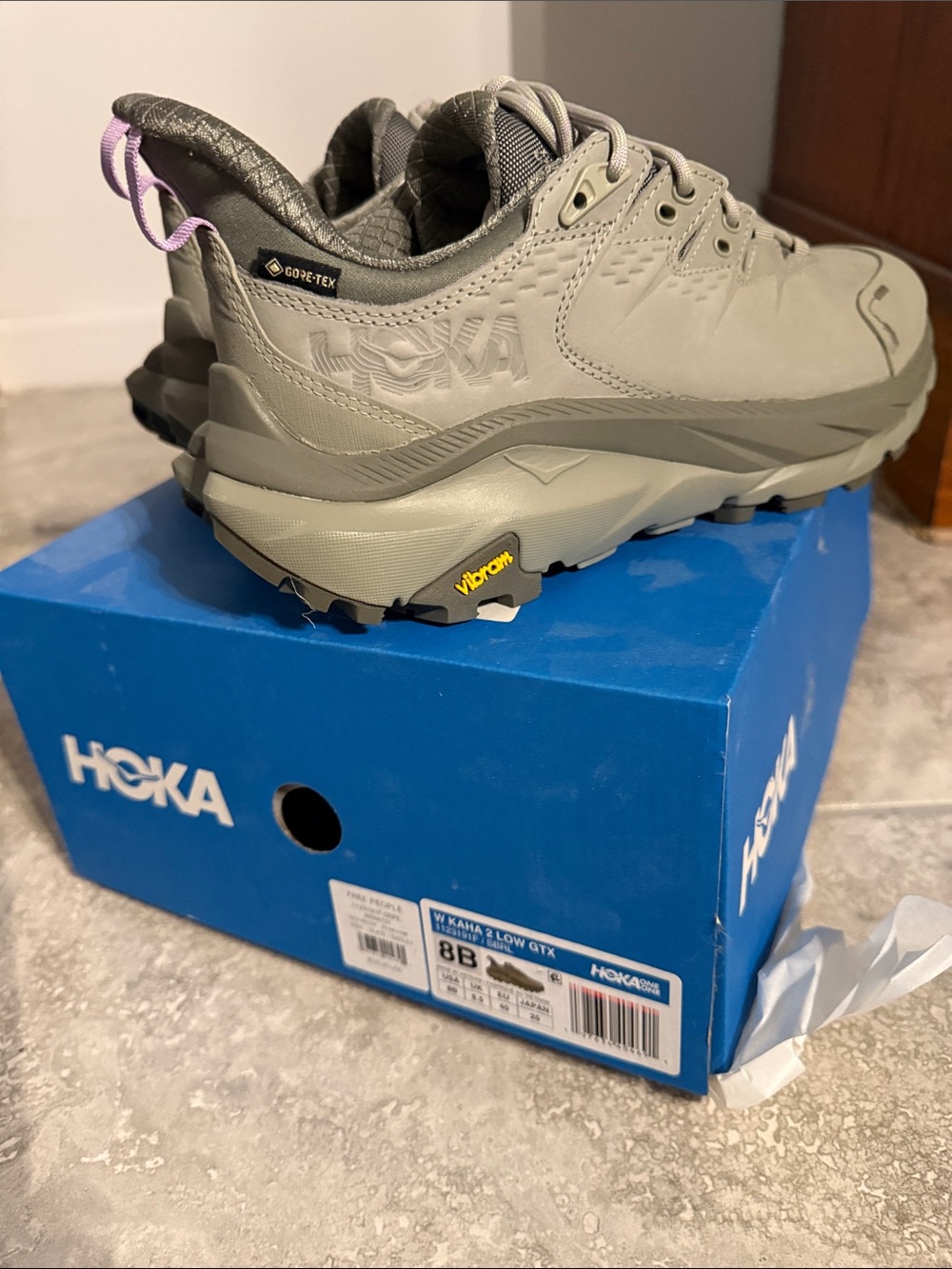 Hoka Kaha 2 Low GTX Trail Shoe - Olive with Pink Pull Tab